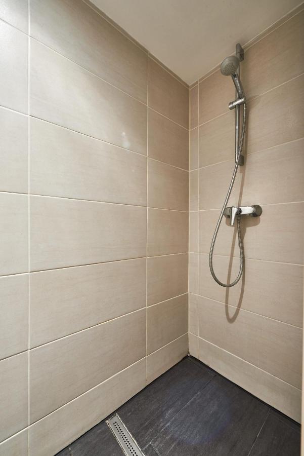 Large Apartment For Groups City Center Dist. VII Budapest Bagian luar foto